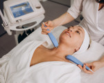 Biotherapeutic в современной косметологии: почему микротоковые платформы бренда остаются востребованными